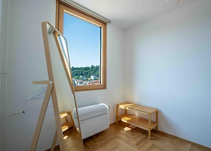 Apartma Tjs Temple With Castle View *