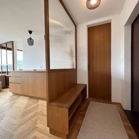 Apartamento Tjs Temple With Castle View *