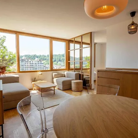 Apartamento Tjs Temple With Castle View